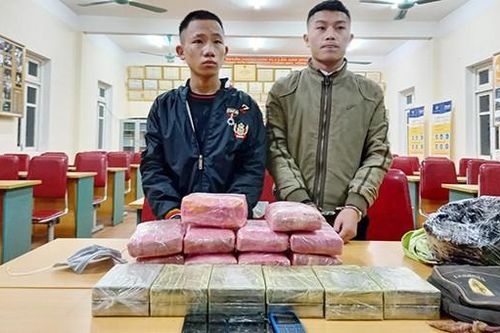 Đầu năm mới bắt giữ 3 nam sinh vận chuyển ma túy số lượng lớn qua biên giới