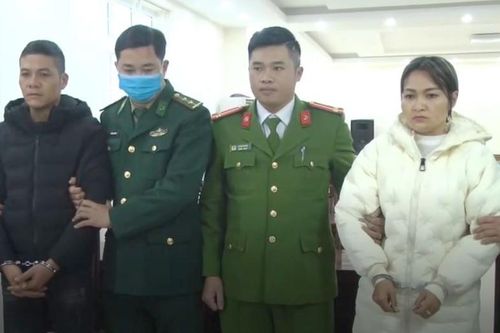 Nghỉ Tết dương lịch, cặp đôi buôn 35 bánh heroin