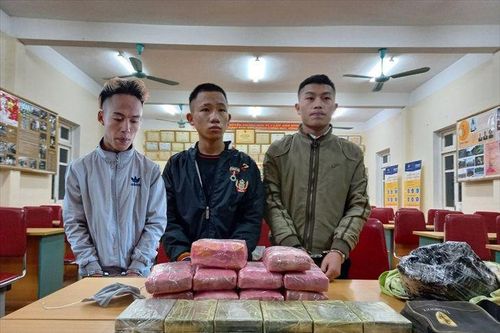 Nhóm học sinh 'ôm' số ma túy khủng để lấy tiền công 300 triệu đồng