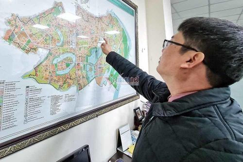Nửa triệu m2 đất bãi xe đắp chiếu, quận nói 'Hà Nội ra yêu cầu hiện đại quá'