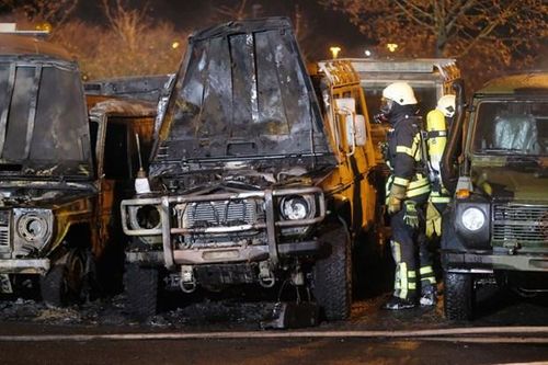 Đức điều tra vụ phá nhiều xe quân đội ở Leipzig trong đêm Giao thừa