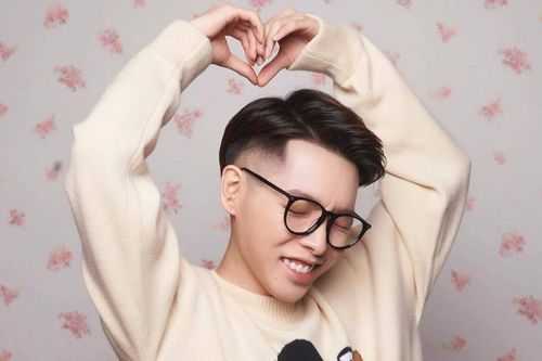 Dính nghi vấn bị bồ đá, Đức Phúc có động thái đáp trả khiến ai nấy đều... phì cười