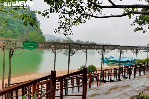 Cảnh vắng vẻ đìu hiu chưa từng có ở Phong Nha - Kẻ Bàng dịp đầu năm