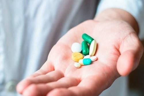 Tự ý dùng kháng sinh trị cảm cúm: Phản tác dụng