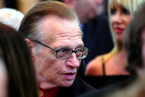 'Ông vua truyền hình' Larry King mắc Covid-19