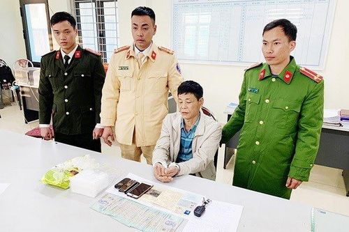 Sơn La: Bắt 1 đối tượng, thu gần 1kg ma túy tổng hợp