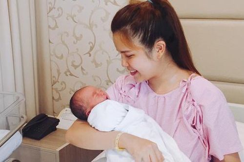 Bệnh viện Quốc tế Hạnh phúc là 'Bệnh viện thực hành nuôi con bằng sữa mẹ xuất sắc'