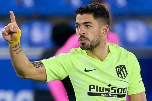 Suarez đưa Atletico trở lại ngôi đầu La Liga