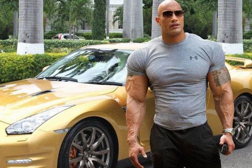 Sao Hollywood tặng xe hơi, triệu USD cho bạn thân