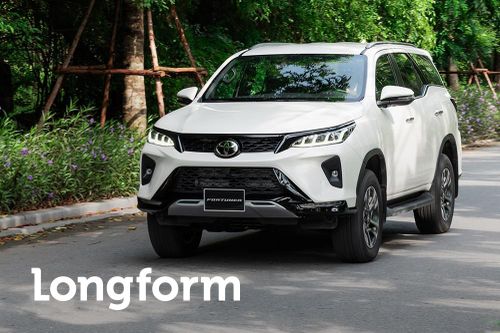 Fortuner Legender 2.4L 4x2 có gì với giá 1,2 tỷ đồng?