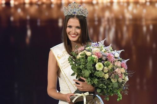 Người mẫu 21 tuổi đăng quang Hoa hậu Hoàn vũ CH Czech