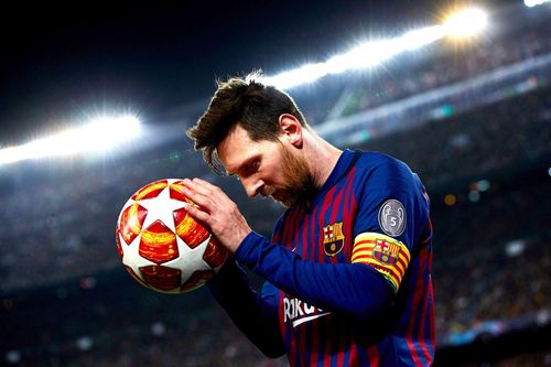 Hết hợp đồng hè 2021, dàn sao Messi, Ramos về đâu?