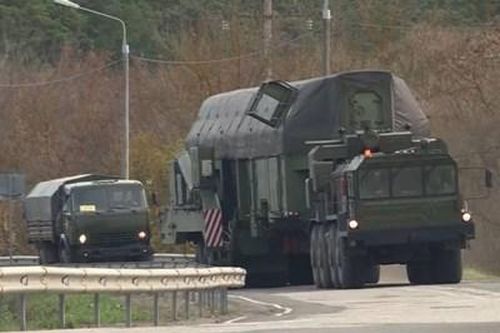 Quân đội Nga bắt đầu trang bị ICBM RS-24 Yars phiên bản giếng phóng