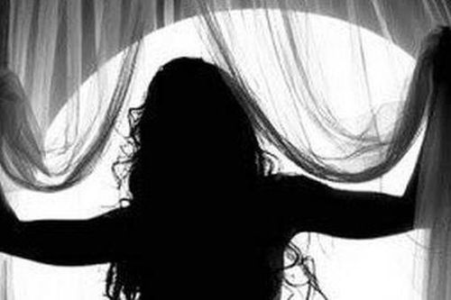 Phá đường dây bán dâm giá 20 triệu đồng/lượt