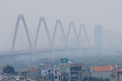 Vì sao Hà Nội bị sương mù bao phủ, bụi mịn dày đặc