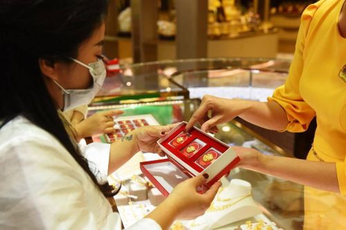 Giá vàng hôm nay 4/1: Lãi suất thấp, cơ hội vàng tăng giá