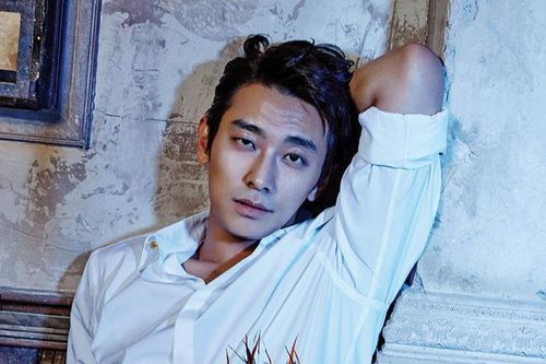 Nam chính series 'Kingdom' Joo Ji Hoon đầu quân về công ty mới