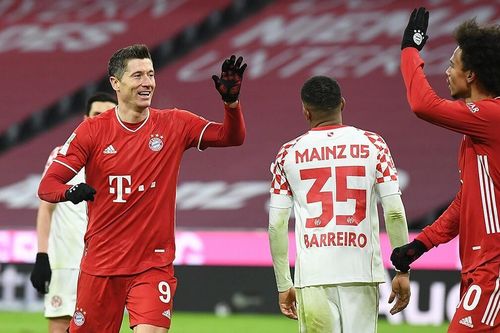 Vòng 14 Bundesliga: Dortmund, Bayern cùng thắng