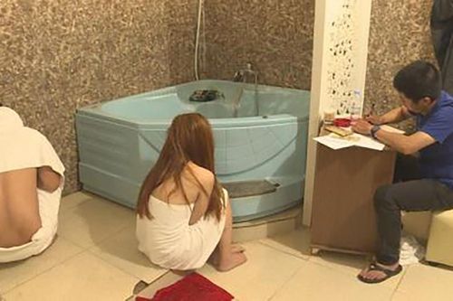 Bốn thanh niên ở Đắk Lắk bị truy tố vì mở tiệm 'massage bán dâm'
