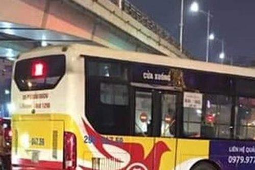 Hà Nội: Cụ bà 80 tuổi bán hàng rong bị xe buýt tông tử vong thương tâm