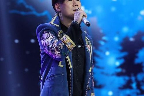 Từng được săn đón nhưng giọng ca 'Chiếc khăn gió ấm' nhiều lần muốn dừng ca hát vì lý do đặc biệt