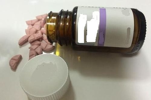 Lưu ý khi dùng thuốc điều trị Parkinson
