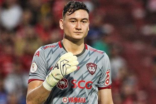 Thai League hoãn, Văn Lâm phải chờ cơ hội ra sân