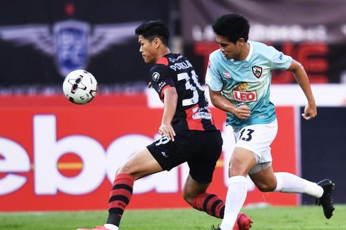 Thai League tạm hoãn vô thời hạn do Covid-19