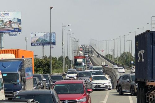 Còn 2 tuyến cao tốc chưa thực hiện thu phí không dừng