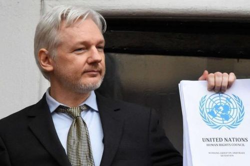 Anh-Mỹ mâu thuẫn về dẫn độ nhà sáng lập WikiLeaks