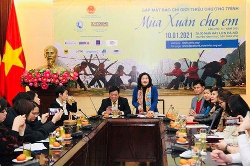 'Mùa Xuân cho em' lần thứ 14: Mang Tết ấm cho trẻ em có hoàn cảnh khó khăn