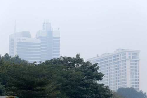 Chất lượng không khí tại nhiều khu vực ở Hà Nội lại xấu đi