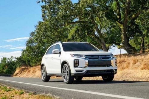 Mitsubishi Outlander Sport 2021 ra mắt, giá từ 485 triệu đồng