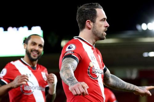 Liverpool không thắng trận thứ ba liên tiếp, Man Utd như mở cờ trong bụng