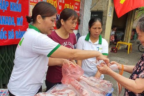 Bộ Công thương dự báo không khan hàng, sốt giá dịp Tết nguyên đán 2021 dù giá thịt lợn ngoài chợ tăng