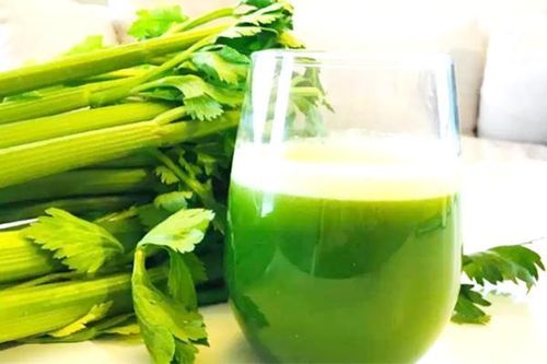 Cần tây điều hòa huyết áp