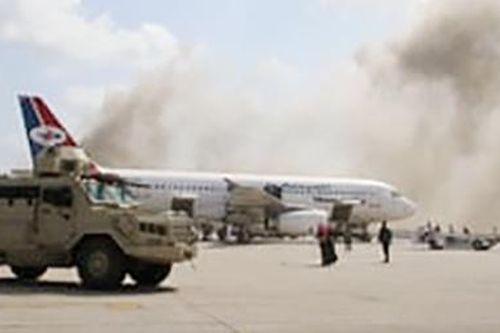 Yemen: Ai đứng sau vụ tấn công sân bay Aden?