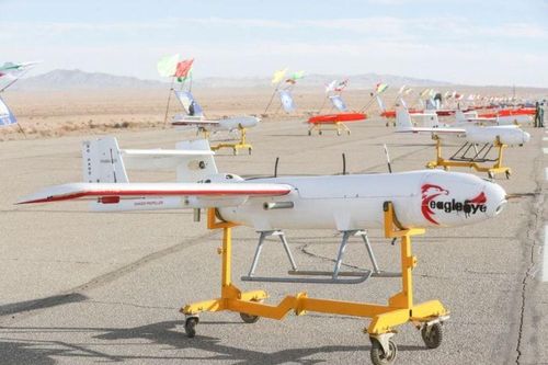 Iran tập trận bằng máy bay không người lái quy mô lớn