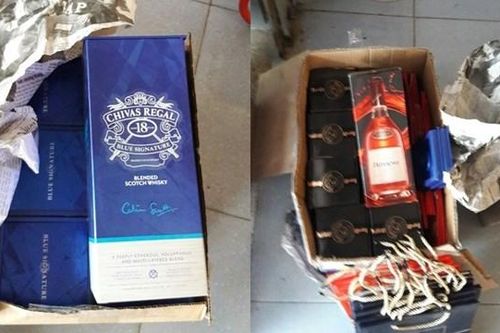 Cẩn thận với rượu ngoại giả