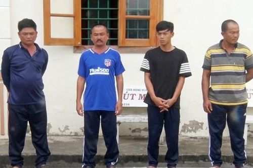 Một con bạc bị bắt, đánh vì thua độ không có tiền chung