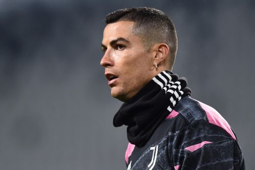 Ronaldo khó cứu Juve trong đại chiến với Milan