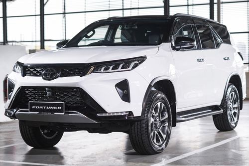 Toyota Fortuner đời 2021 được ra mắt tại Malaysia
