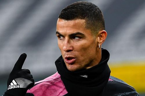 Juventus chỉ may hơn Milan vì có Ronaldo