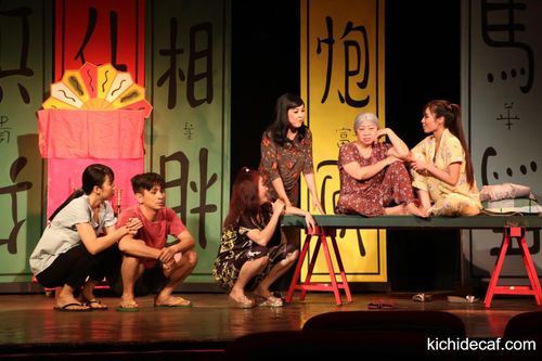 Sân khấu kịch rộn ràng mùa Tết