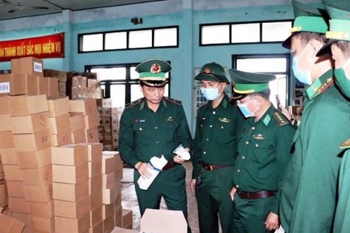 Lập 'Công ty ma' vận chuyển hàng hóa phi pháp