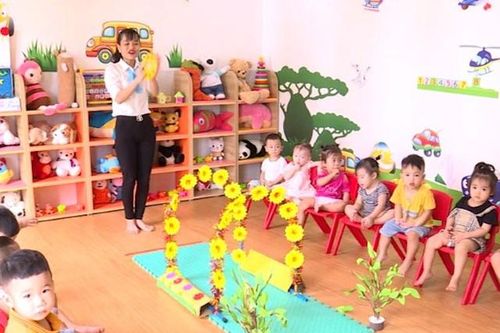 Quan tâm chính sách phát triển giáo dục mầm non
