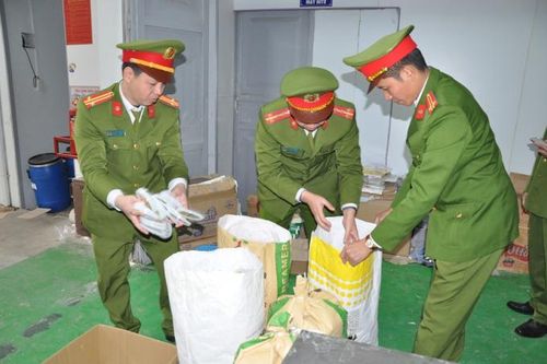 Phát hiện nhiều sản phẩm dinh dưỡng kém chất lượng tại Công ty CIO