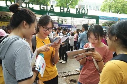 Tổng cục Thống kê: Việt Nam đang 'khó sử dụng' lao động trẻ
