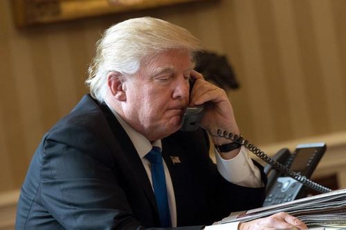 Bị nhầm là quấy rối, ông Trump gọi 18 lần mới gặp được quan chức Georgia