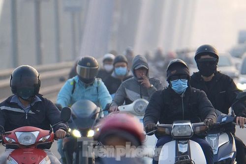 Đâu là nguyên nhân Hà Nội bị ô nhiễm không khí nặng?